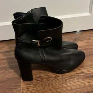 Bella Vida Buckle Booties